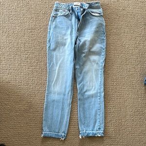 Abercrombie & Fitch Curve Love High-Rise Mom Jean